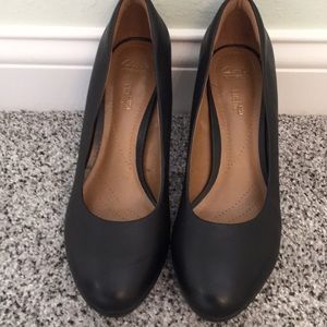 Black matte leather heels